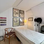 Apartamento K L O S T E R E T - The Luxurious Townhouse Of