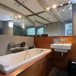 Apartamento K L O S T E R E T - The Luxurious Townhouse Of *