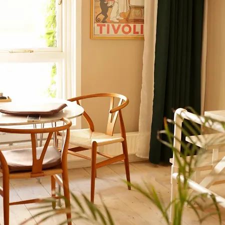 K L O S T E R E T - The Luxurious Townhouse Of *