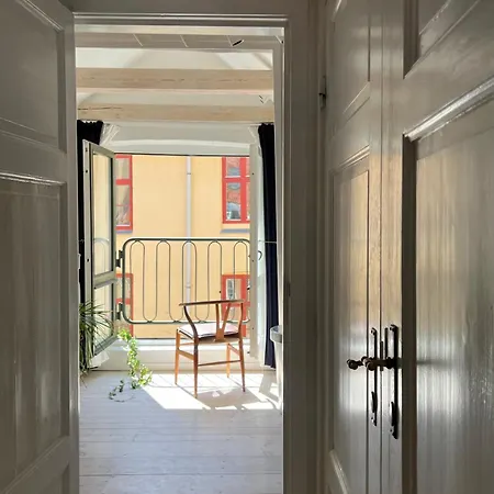 The Luxurious Townhouse Of *