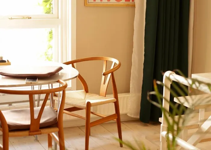 K L O S T E R E T - The Luxurious Townhouse Of *